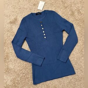 NWT- Zesics Long Sleeve Sweater, Large